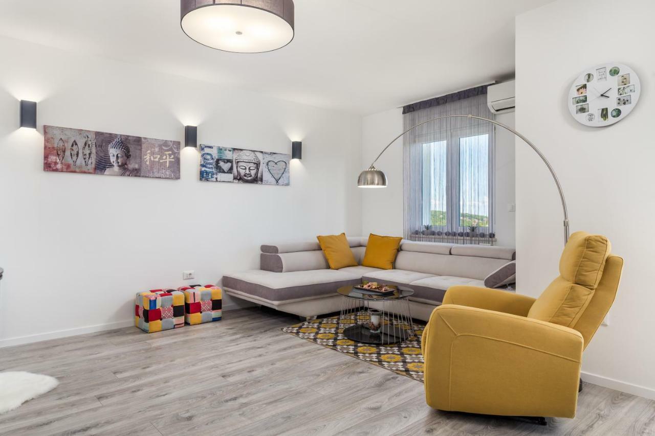 Luxury Apartment La Es Marčelji Esterno foto