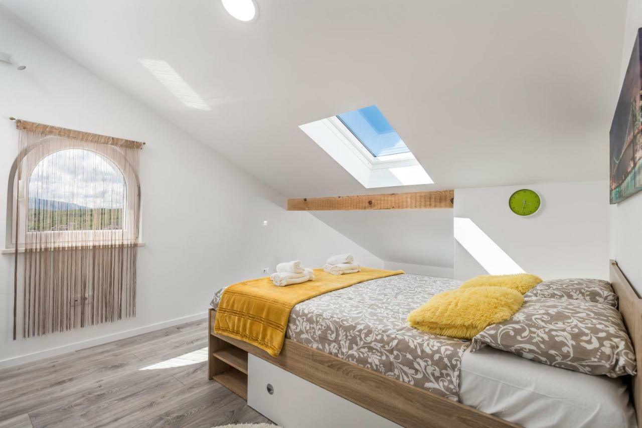 Luxury Apartment La Es Marčelji Esterno foto